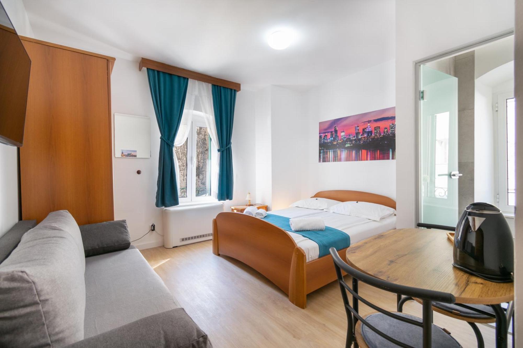 Bed & Breakfast Palac -Free Parking- Baška Voda Extérieur photo