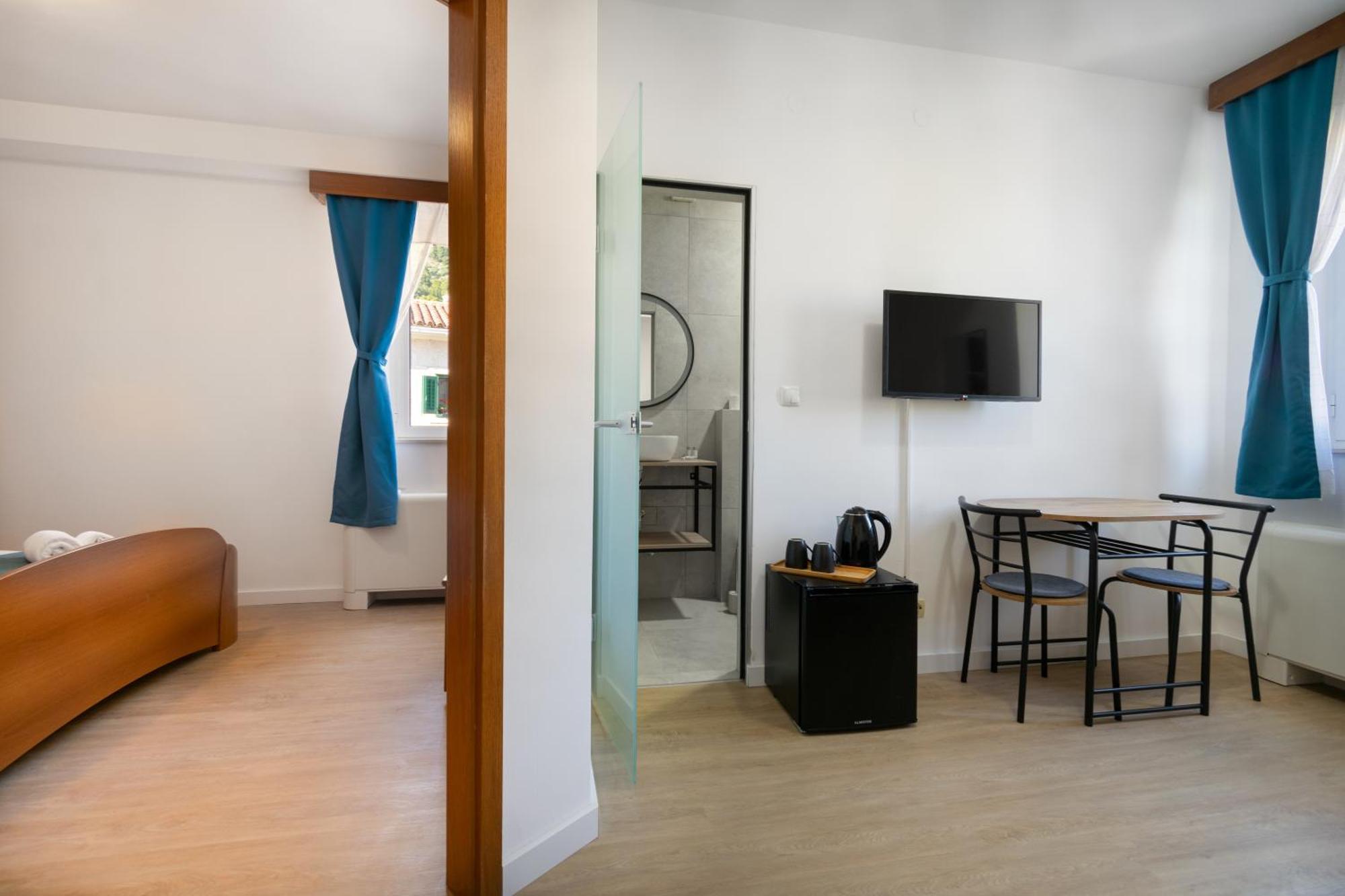 Bed & Breakfast Palac -Free Parking- Baška Voda Extérieur photo